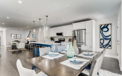 2646 N Marion Street dining